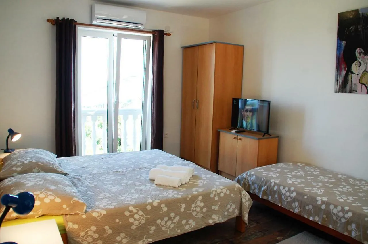Apartments Kolmanic, Sea View, Free Privat Parking Icici Croatia
